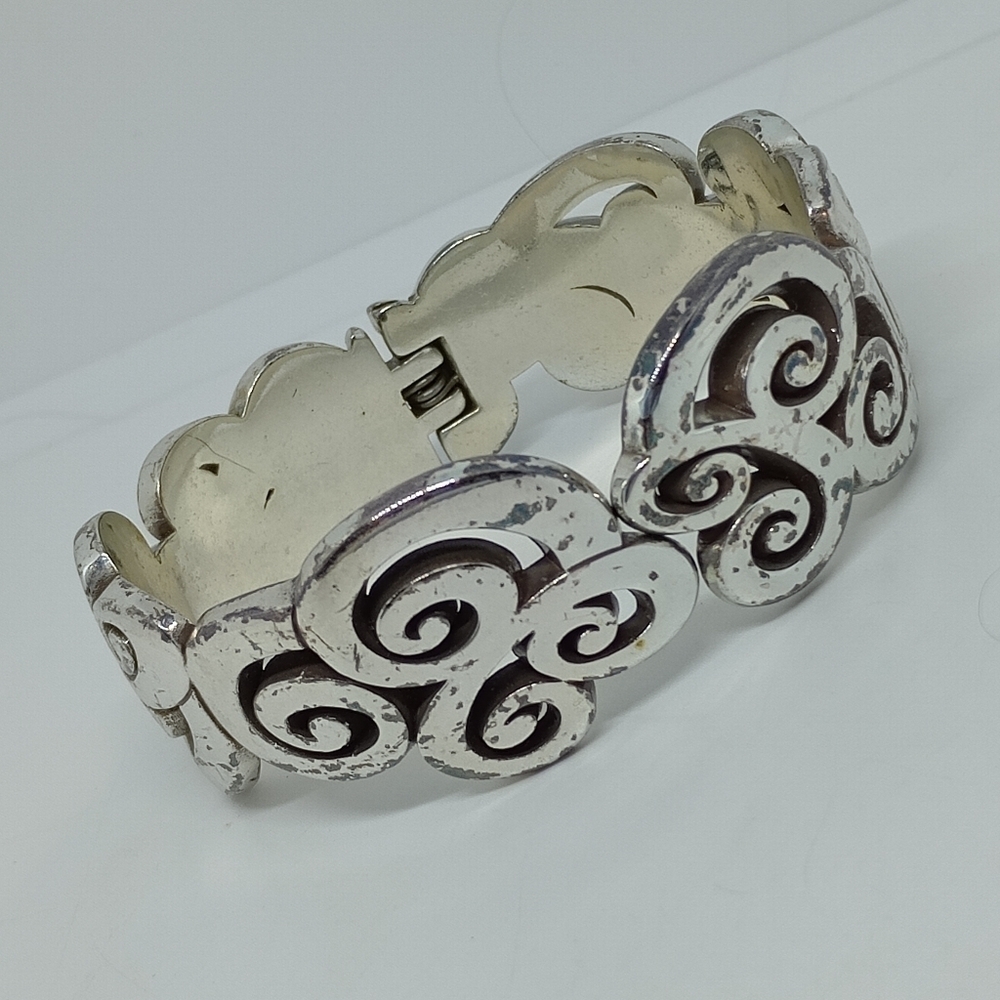 * Brighton Mingle chunky scroll clamper bracelet